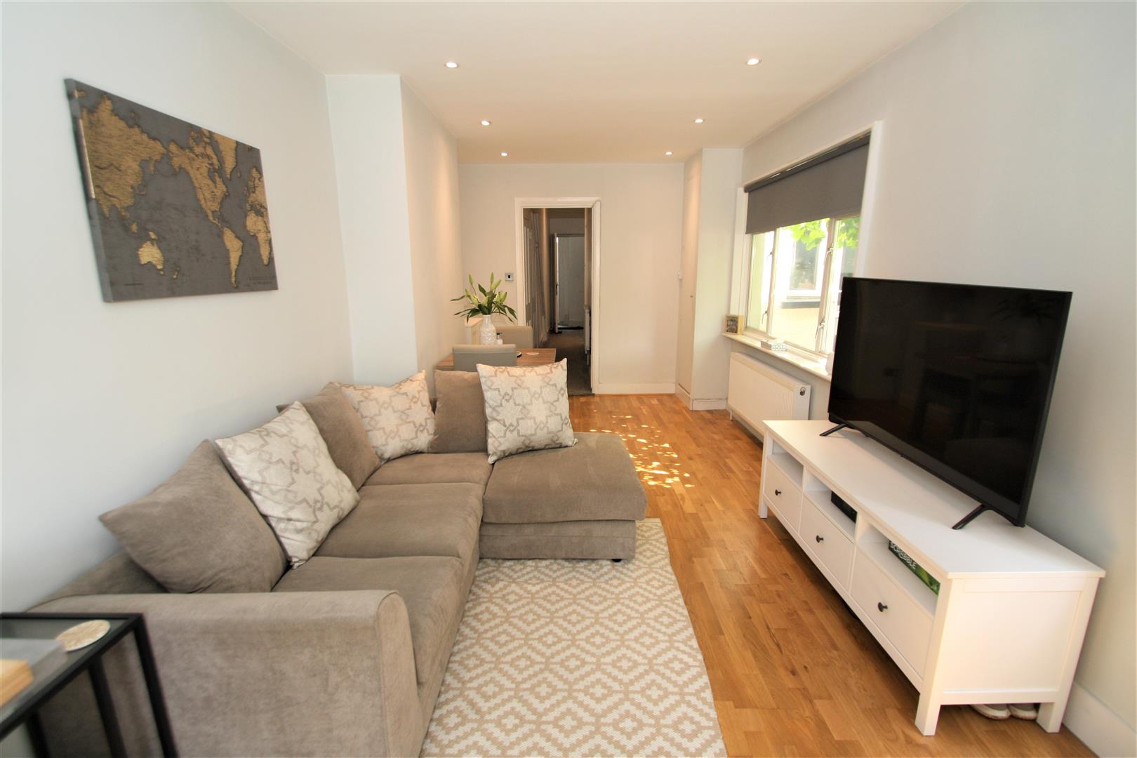 Appointmoor St. Helens Road, WestcliffOnSea